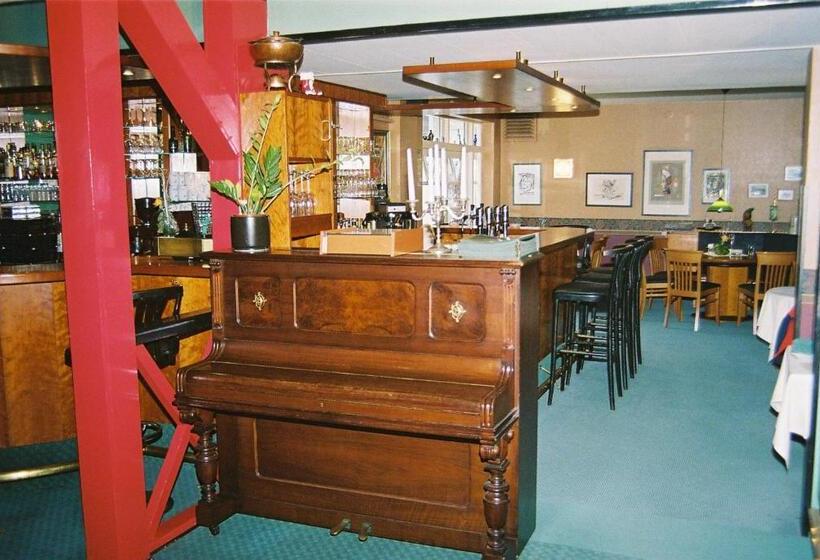 فندق Pension Bellevue