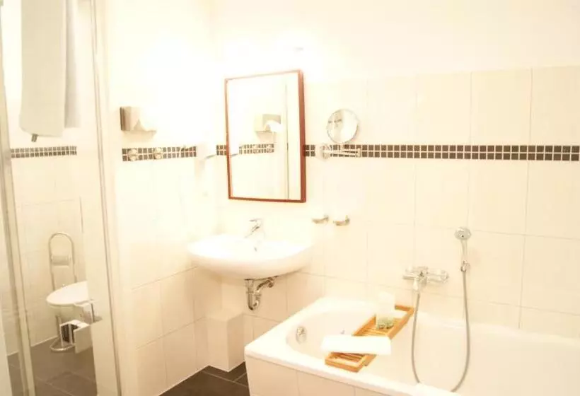 Hotelli Pension Bellevue