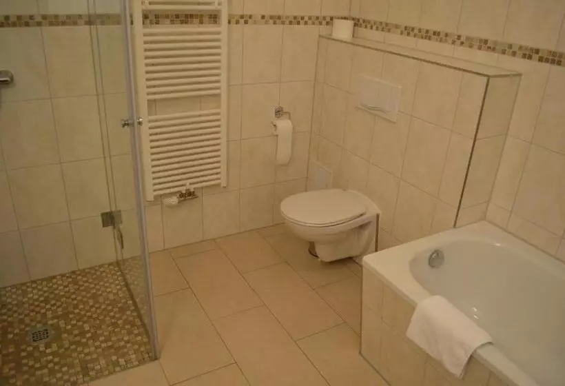 Hotelli Pension Bellevue