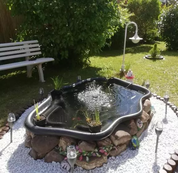 Hotelli Pension Check In