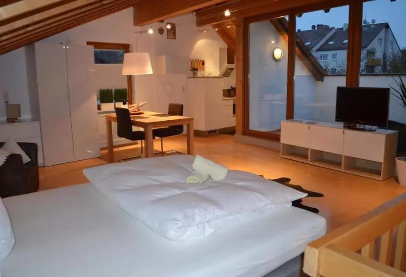 Hotelli Prinz City Apartments Mit Klimaanlagen