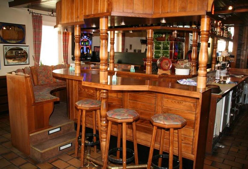 Отель Deutsches Haus