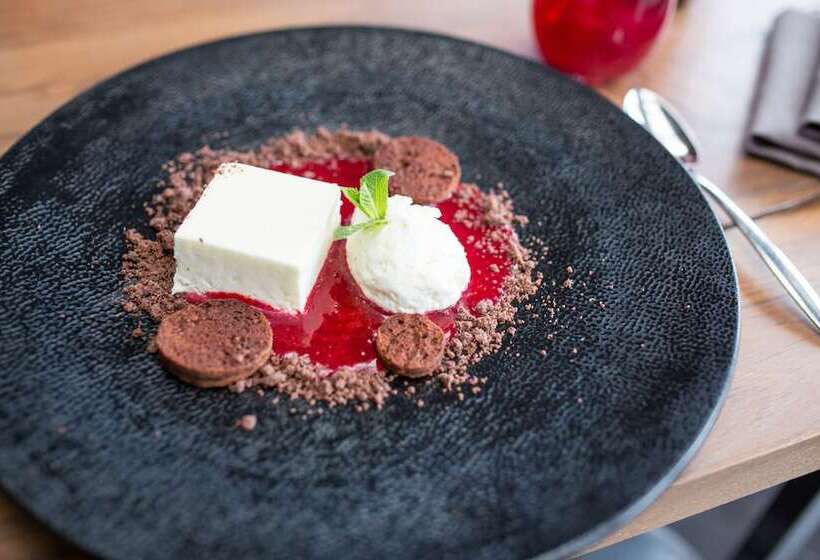 酒店 & Restaurant Fackelgarten Plau Am See