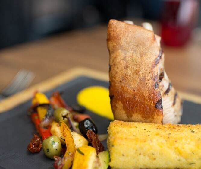 酒店 & Restaurant Fackelgarten Plau Am See