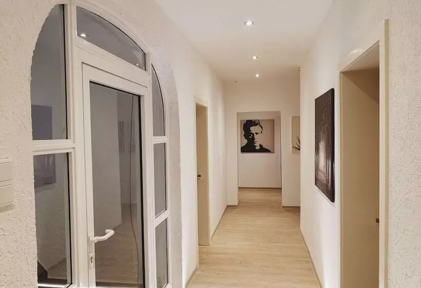 Hotelli Restaurant Verst