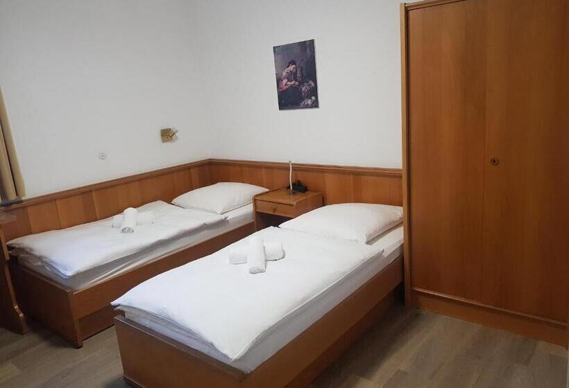 בית מלון כפרי Rosengarten Tuttlingen