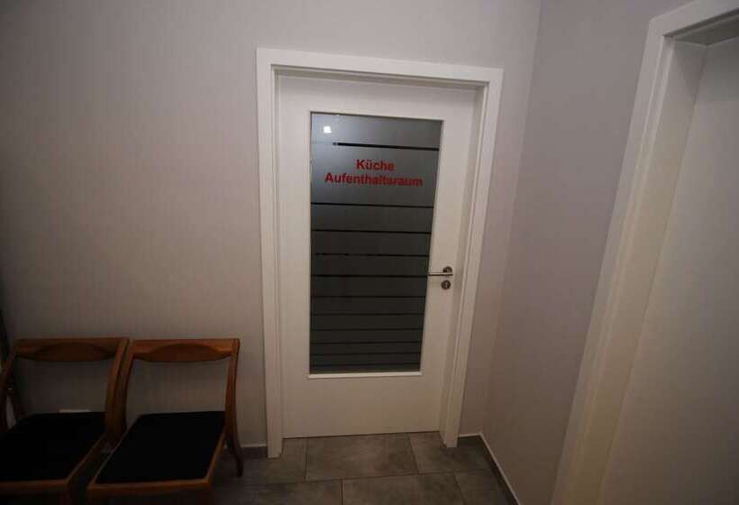 فندق Slamba Hostel