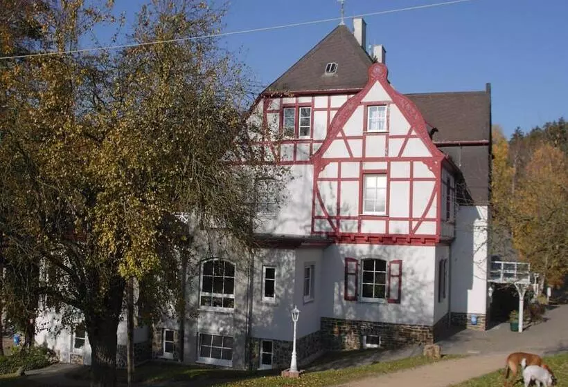 Waldhotel Forsthaus Remstecken