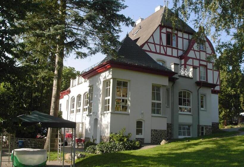 Waldhotel Forsthaus Remstecken