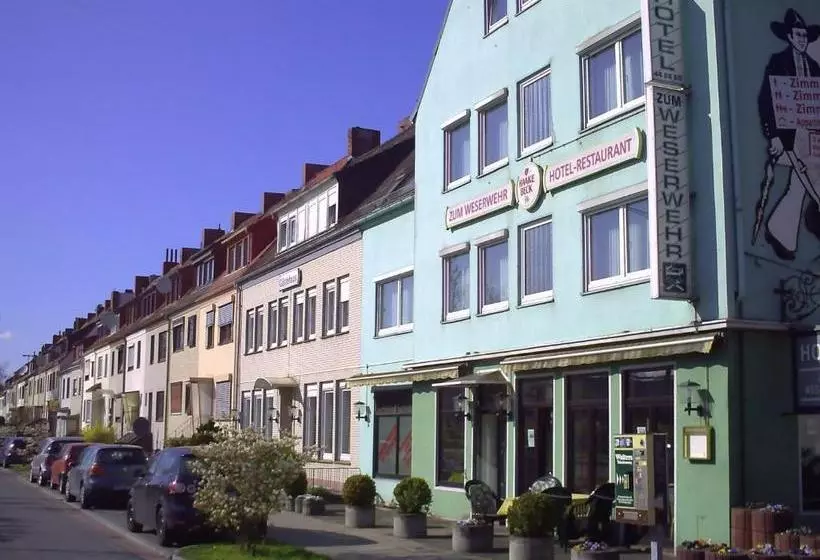 هتل Zum Weserwehr