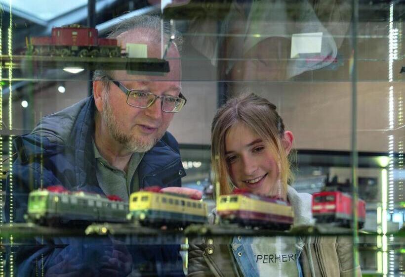 בית מלון כפרי Evangelische Tagungsstätte Bad Boll