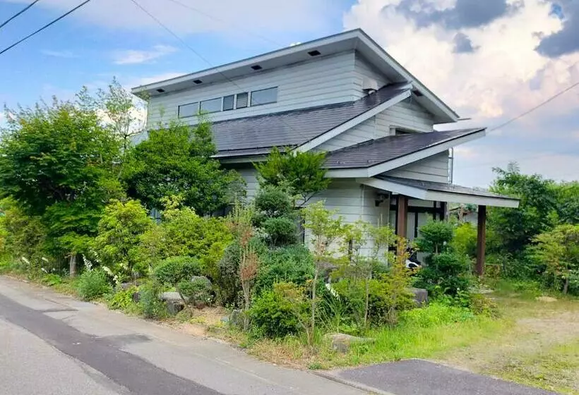 Retkeilymaja シェアハウス安曇野