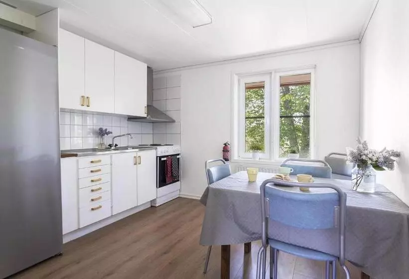 Retkeilymaja Villa Högby