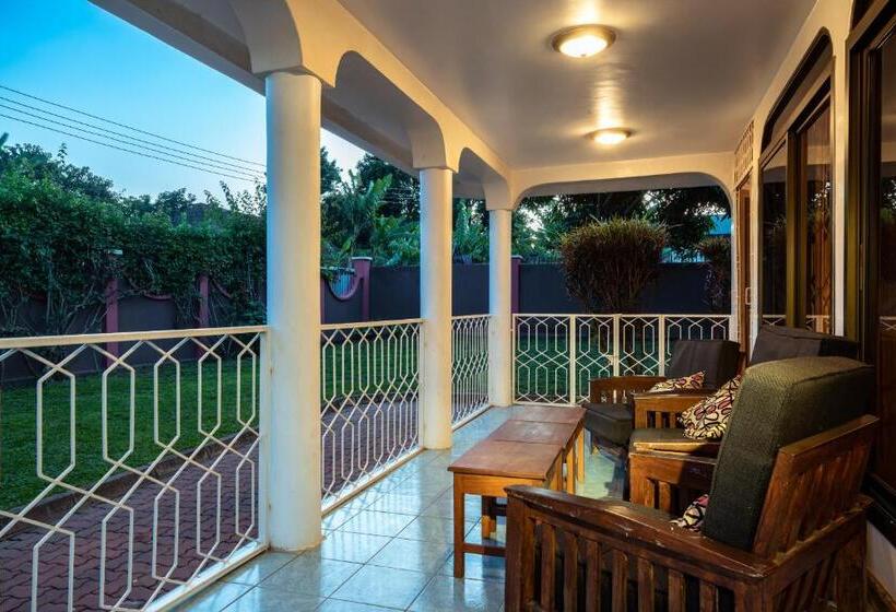 צימר Dreamer S Accommodation Arusha