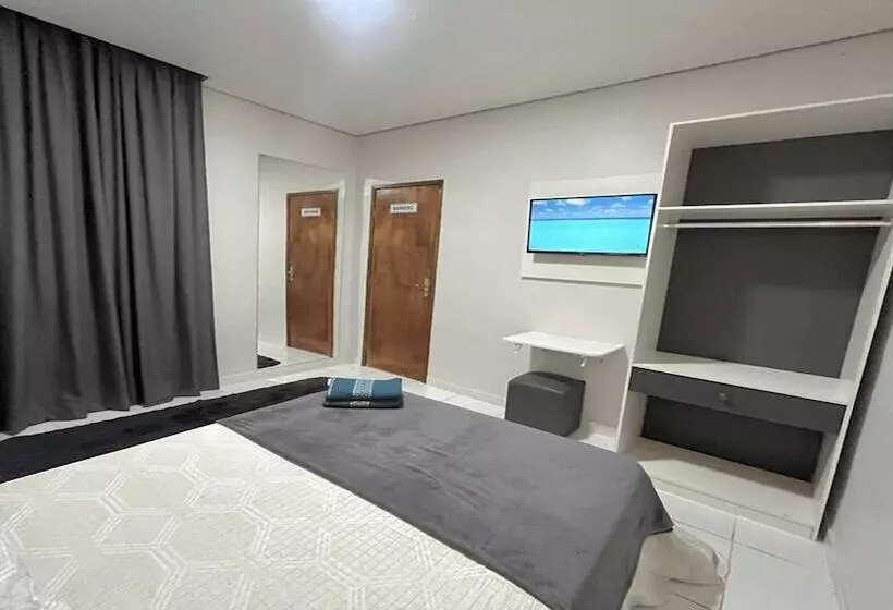 Hotelli Manaus   Dom Pedro