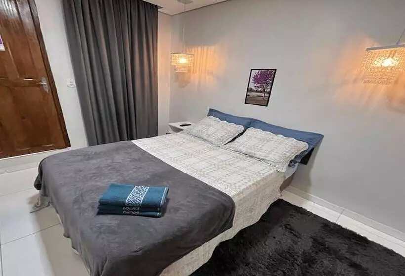 Hotelli Manaus   Dom Pedro