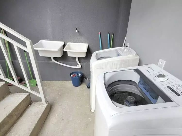 Hotelli Manaus   Dom Pedro