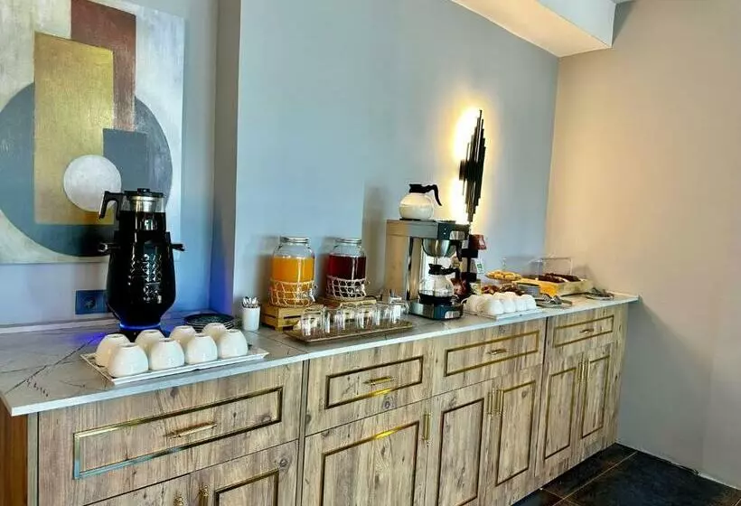 Hotelli Skymoon Istanbul Airport