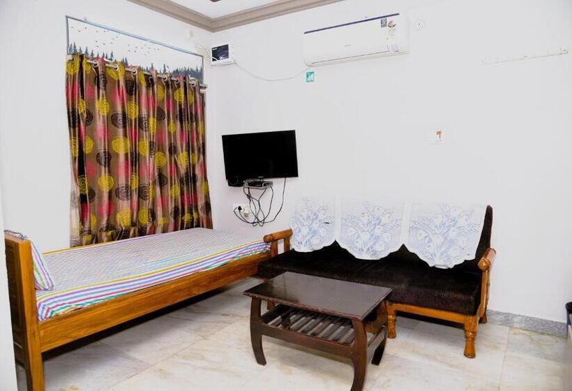 모텔 Varsha Residency