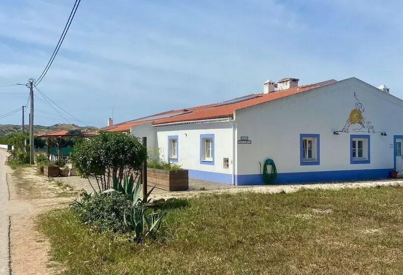 ペンション Casa Presente Guesthouse