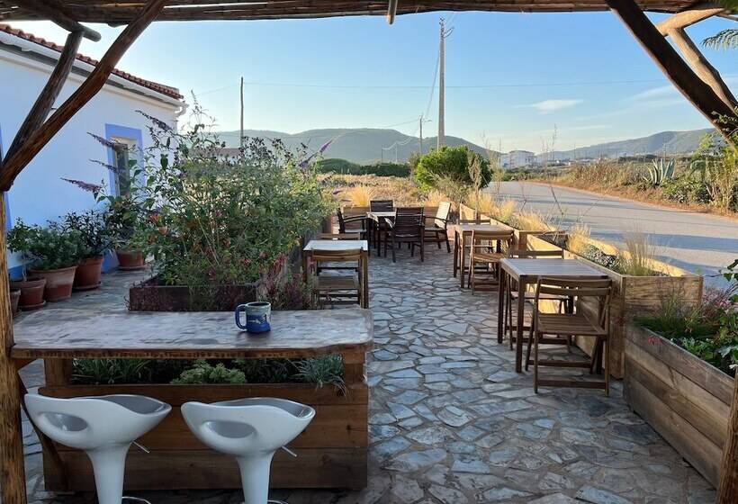 بنسيون Casa Presente Guesthouse