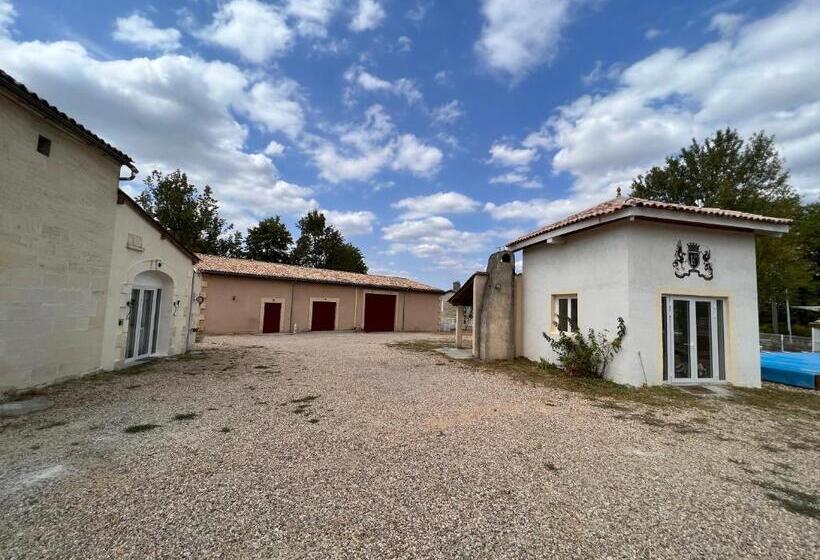 膳宿费 Gîte De Château Haut Meillac