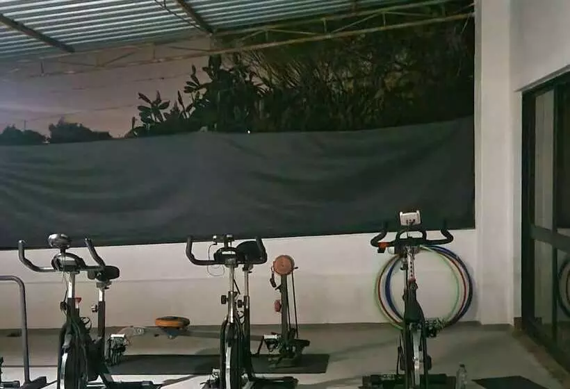 Majatalo Ufitness Retreat Guesthouse