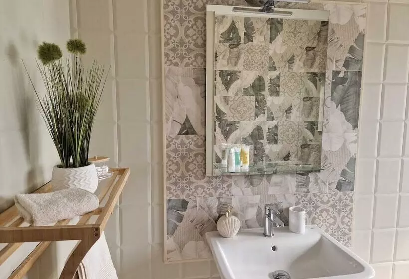 Majatalo Ufitness Retreat Guesthouse