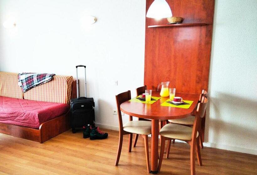 Résidence Pic Du Midi   2 Pièces Pour 4 Personnes 684