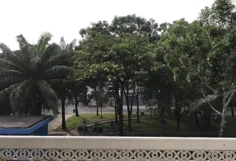 هتل Khách Sạn Hồng Tâm