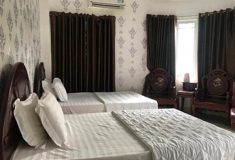 هتل Khách Sạn Hồng Tâm