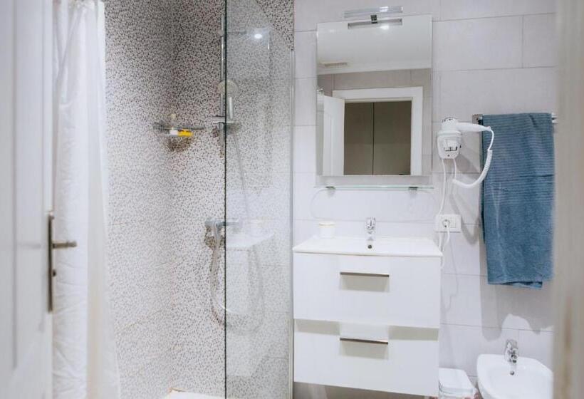 تختخواب و صبحانه Endless Summer Vibes