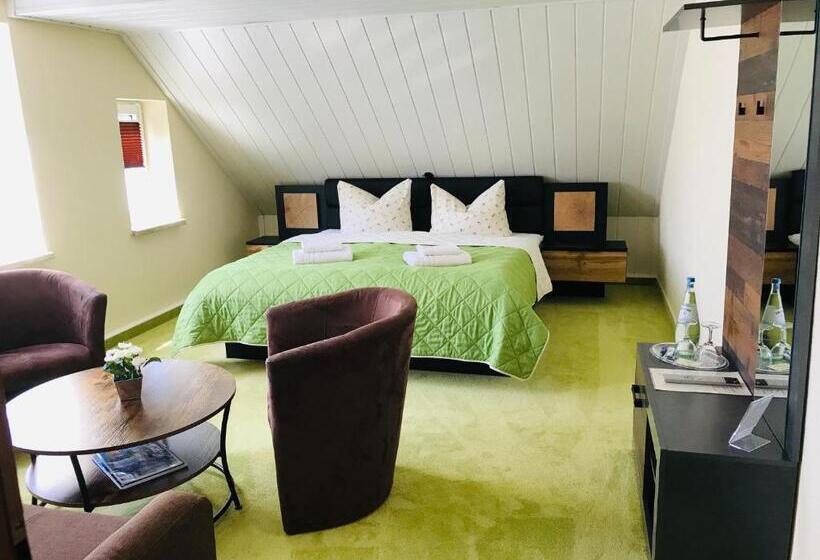 酒店 Restaurant Oberland