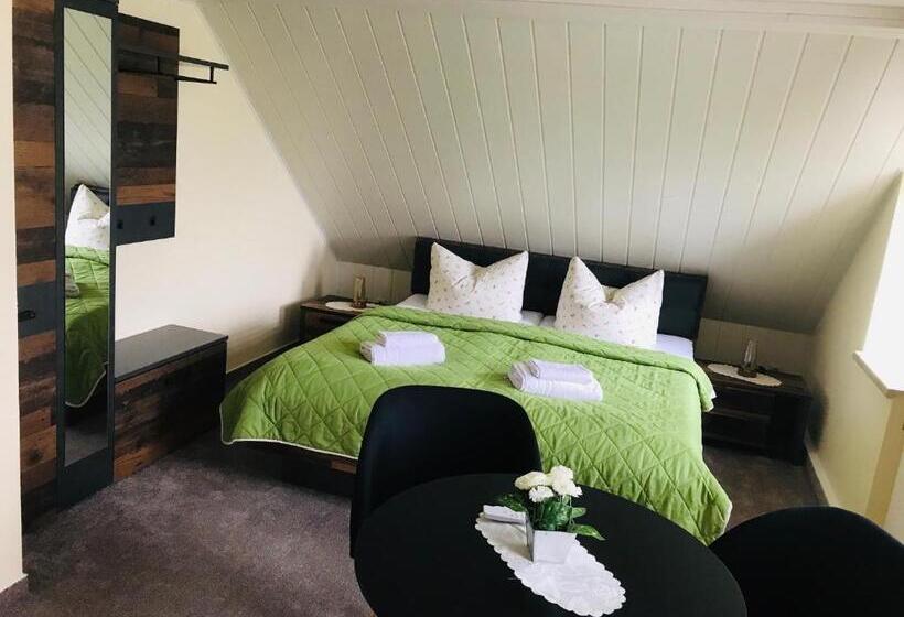 酒店 Restaurant Oberland