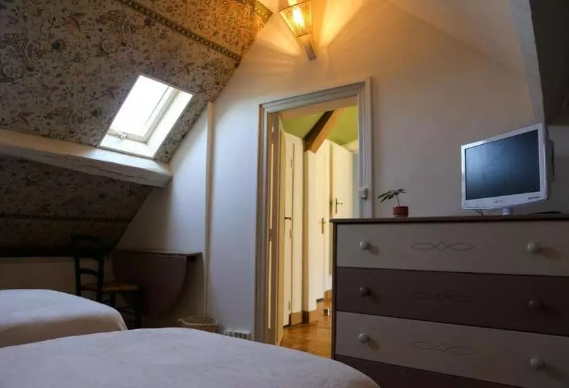 Majatalo Le Relais D Eugénie Maison D Hôtes En Forêt D Orléans
