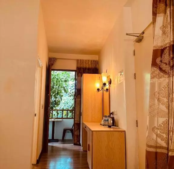 پانسیون Odi Kamadhoo