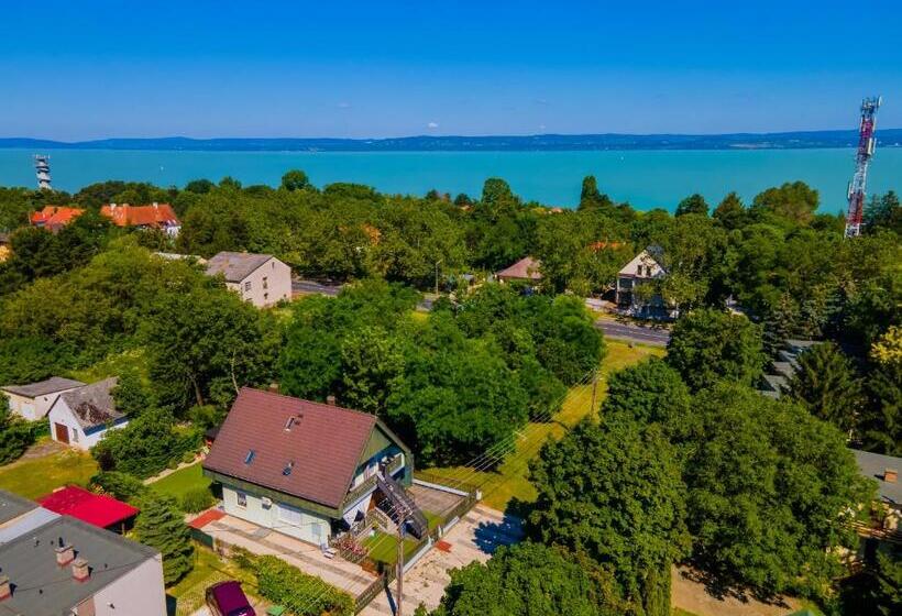 膳宿费 Csini Vendégház