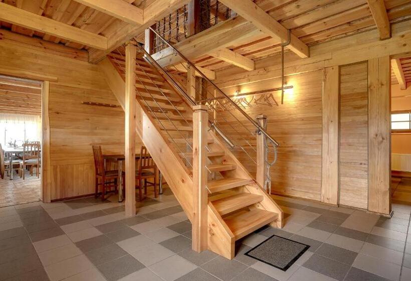 پانسیون Paegli Guest House