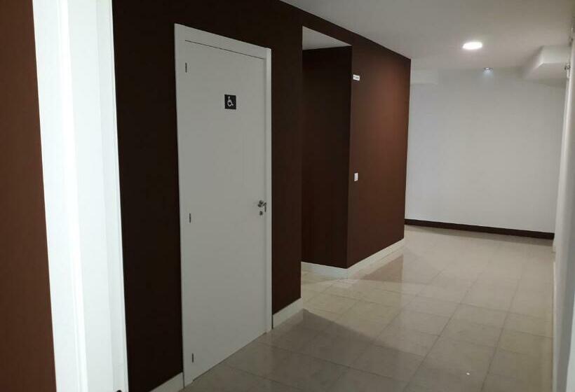 Albergue Castelos Vilalba