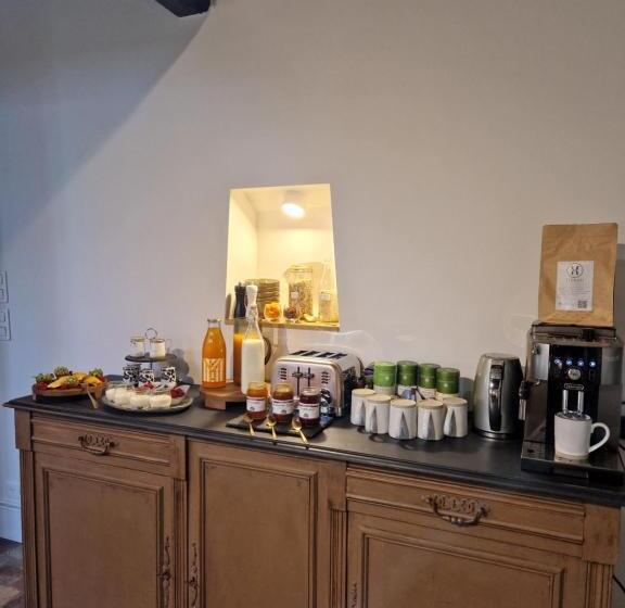 تختخواب و صبحانه Au Moulin Saint Nicol   Honfleur