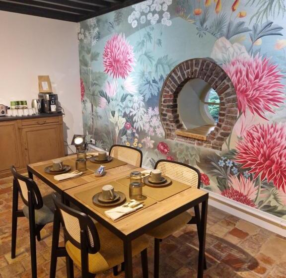 تختخواب و صبحانه Au Moulin Saint Nicol   Honfleur