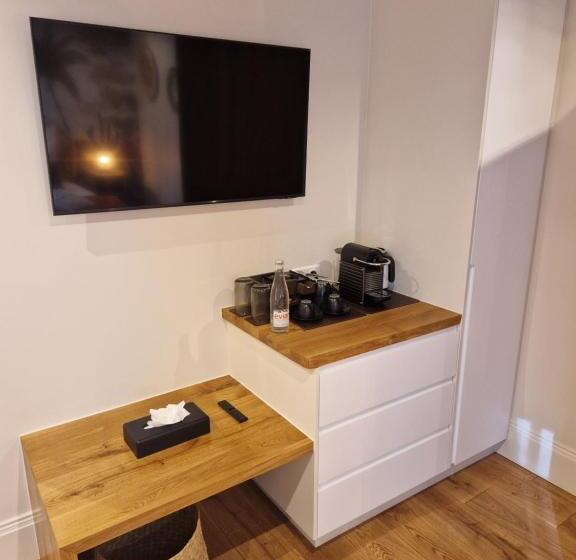 تختخواب و صبحانه Au Moulin Saint Nicol   Honfleur