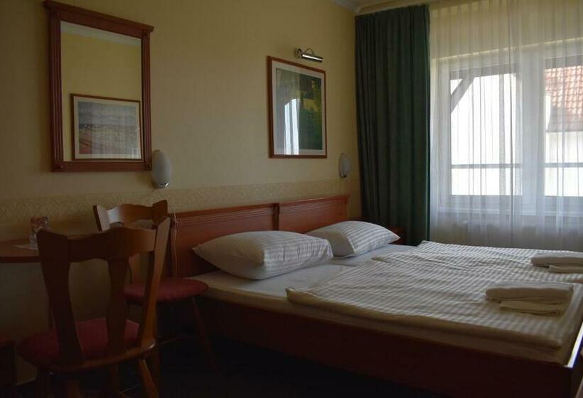 Bed and Breakfast Paprika Panzió