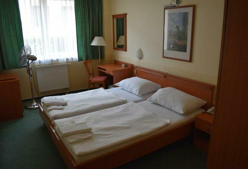 Bed and Breakfast Paprika Panzió