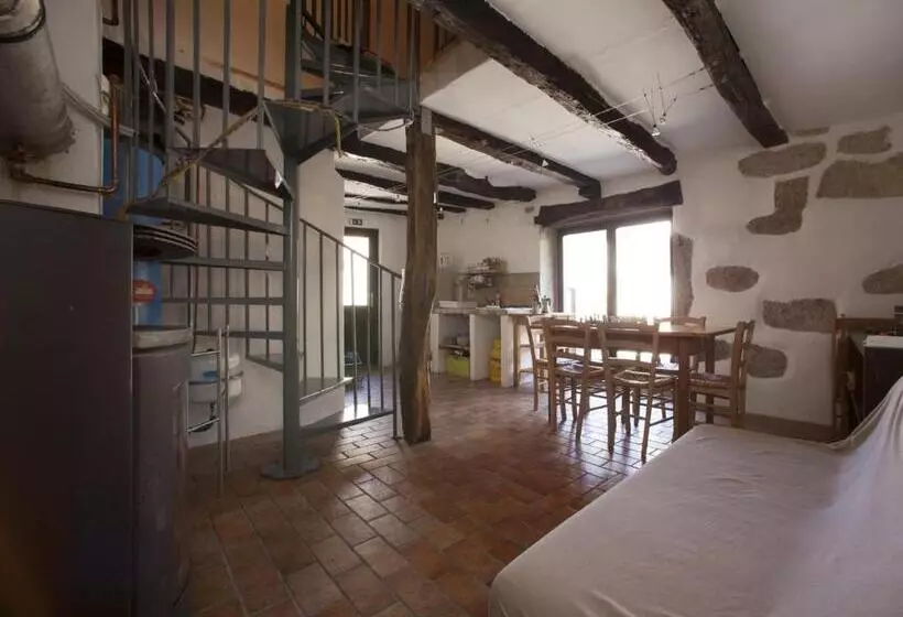 Hostel Xaxid