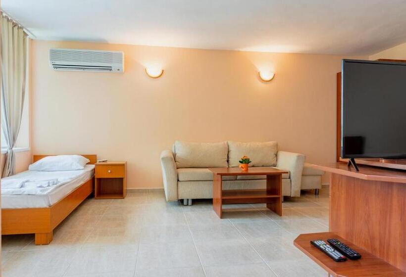 Hotel хотел ескана