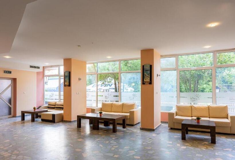 Hotel хотел ескана