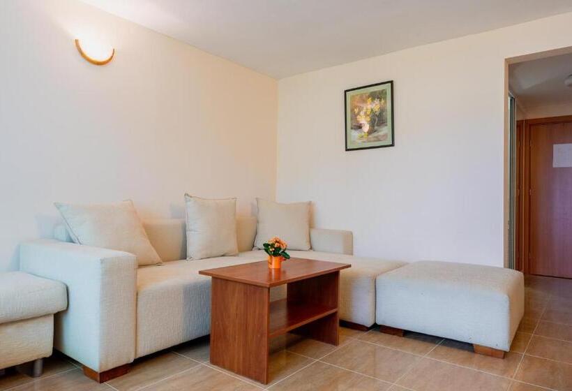 Hotel хотел ескана