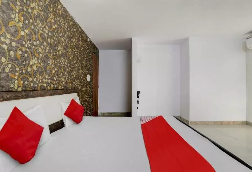 Hotelli Flagship Ck Inn Near Chaudhary Charan Singh International Airport