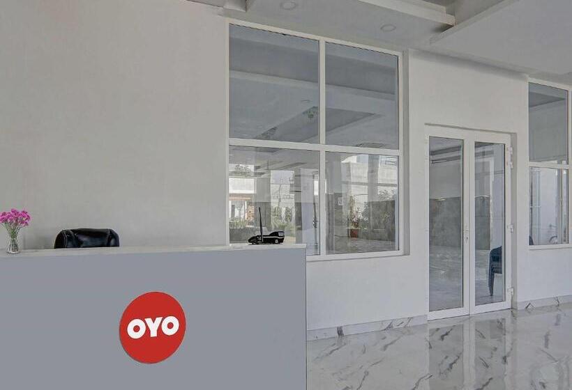 هتل Flagship Ck Inn Near Chaudhary Charan Singh International Airport